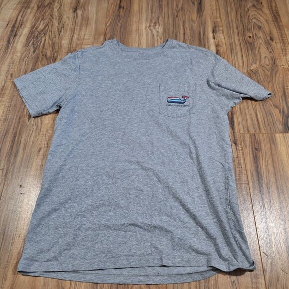 Vineyard Vines Other - Vineyard vines Gray short sleeve tshirt size small
